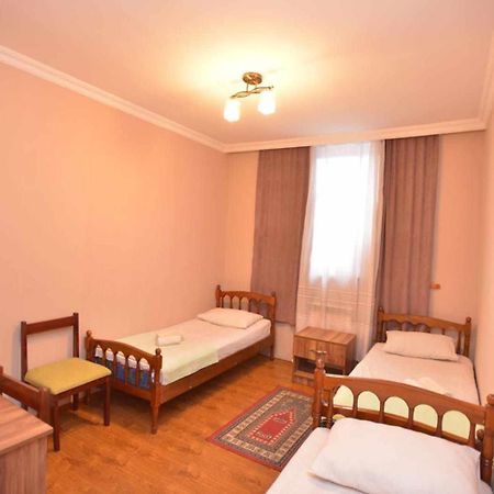 Hotel Nikea Paradiso Kutaisi Zewnętrze zdjęcie