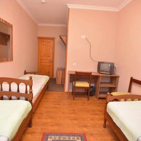 Hotel Nikea Paradiso Kutaisi Zewnętrze zdjęcie