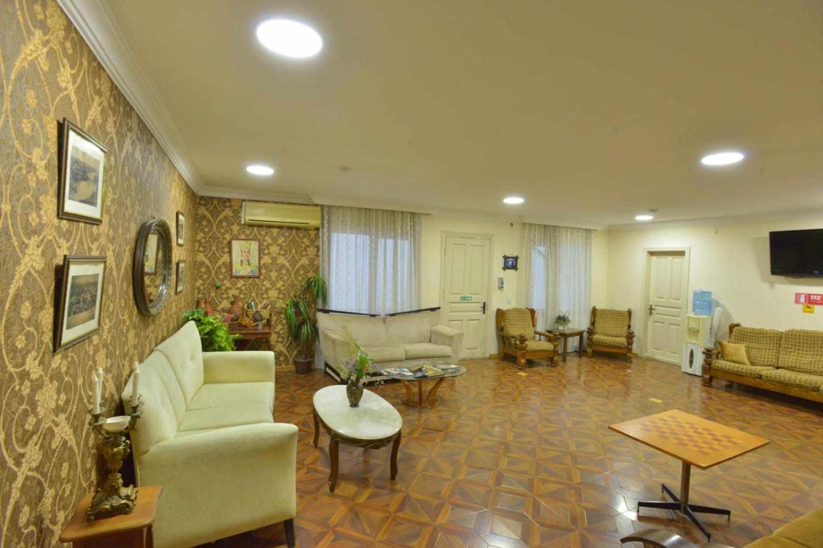 Hotel Nikea Paradiso Kutaisi Zewnętrze zdjęcie