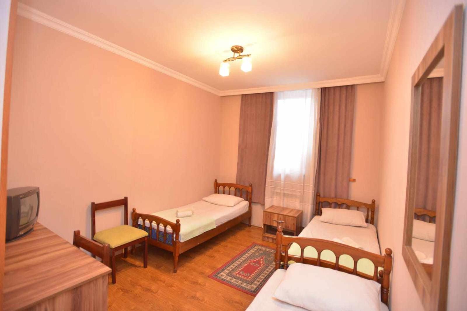 Hotel Nikea Paradiso Kutaisi Zewnętrze zdjęcie