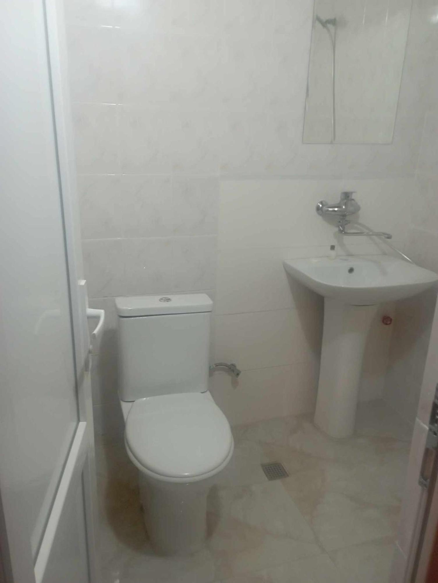 Hotel Nikea Paradiso Kutaisi Zewnętrze zdjęcie